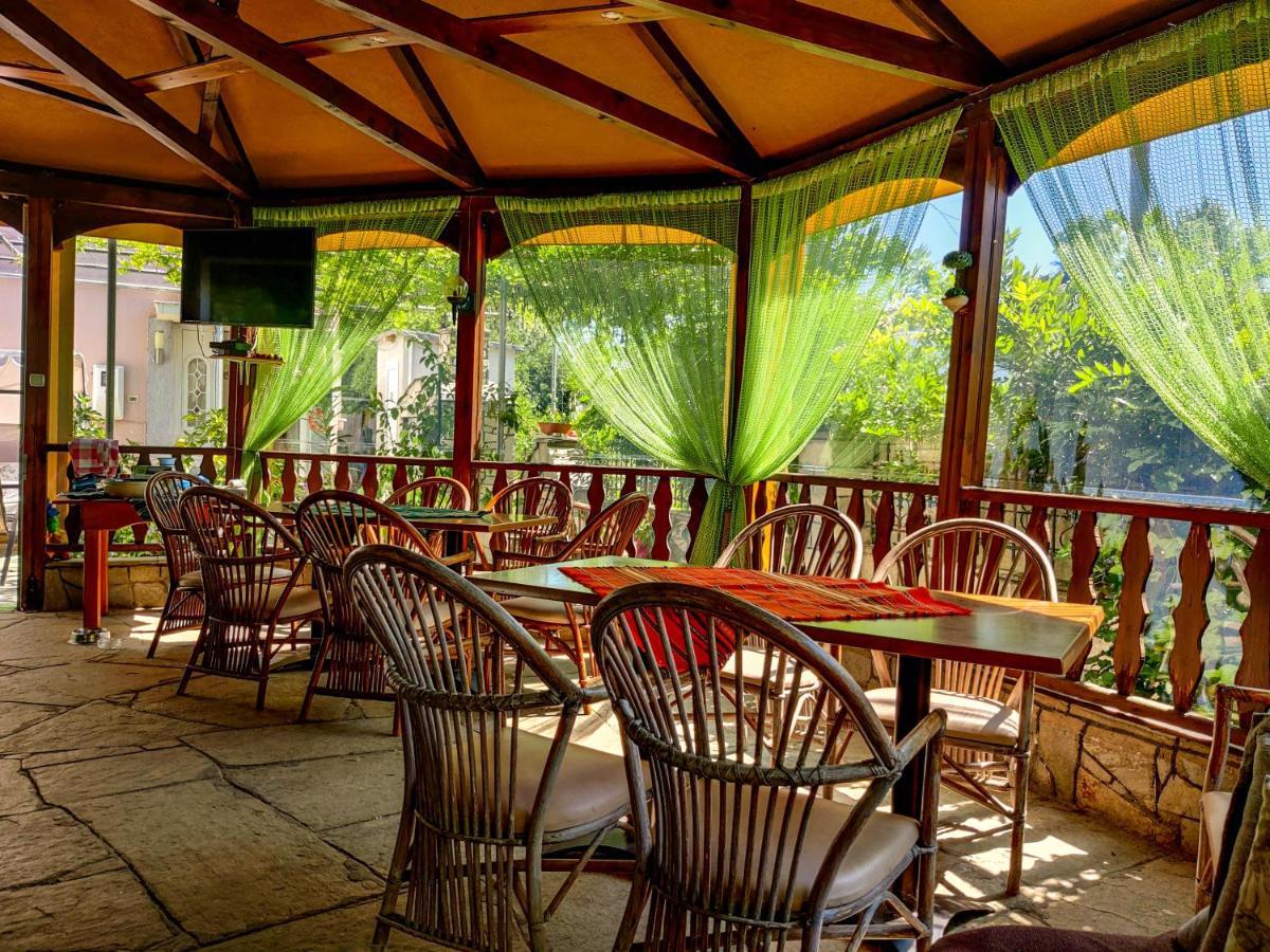 Patra Skala Prinou Apartment